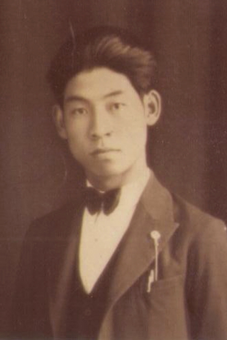 朱寶?。簝A家蕩產(chǎn)為抗日