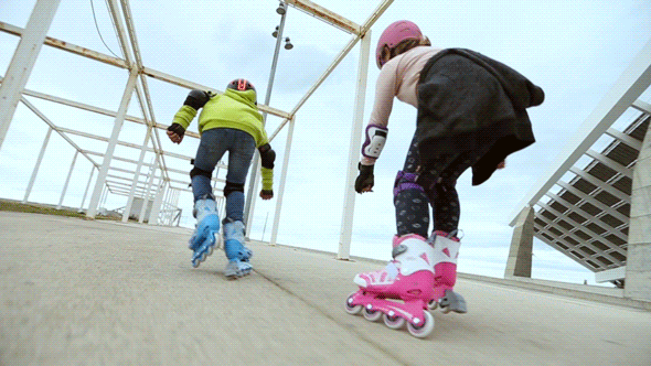 聽(tīng)說(shuō)，輪滑和六月天更搭