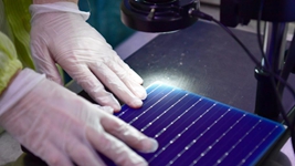 走進(jìn)市場(chǎng)主體｜是什么，讓這家光伏企業(yè)&ldquo;接連奪冠&rdquo;？