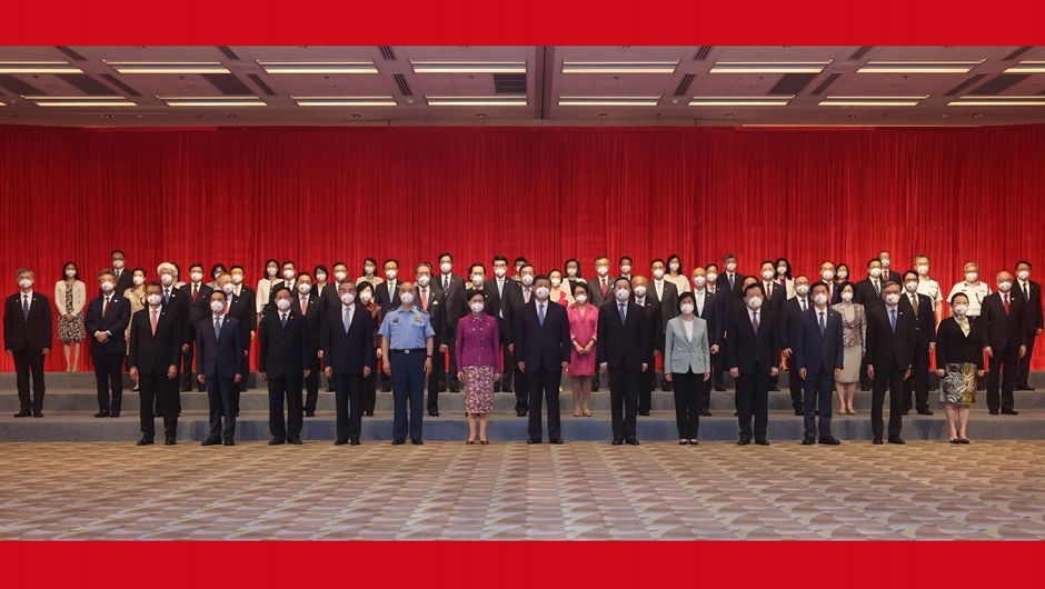 習近平會(huì )見(jiàn)香港特別行政區行政、立法、司法機關(guān)負責人