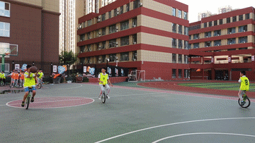 這所小學(xué)的&ldquo;獨輪車(chē)+&rdquo;課程，是孩子的健康快樂(lè )源泉
