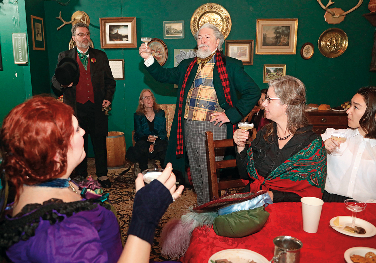 從經(jīng)濟學(xué)的視角看英倫文學(xué)巨匠