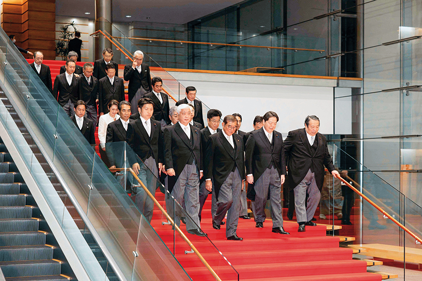 派閥解散，日本政壇生態(tài)的深刻嬗變