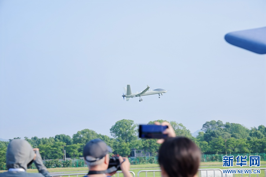 空天盛宴來(lái)了！一批新型航空器在重慶梁平升空