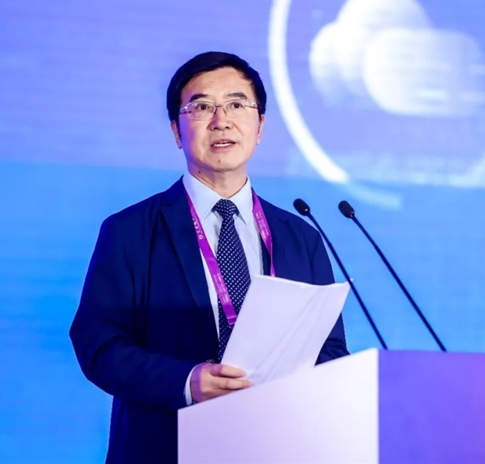 杜玉波：推動(dòng)AI賦能教育數字化轉型