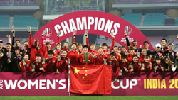 當體育人遇到勞動(dòng)節，除了接著(zhù)練，還能……