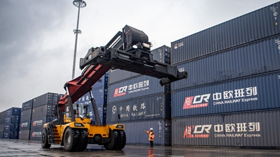 服務(wù)“雙循環(huán)” 穩固供應鏈——西部陸海新通道成長(cháng)觀(guān)察