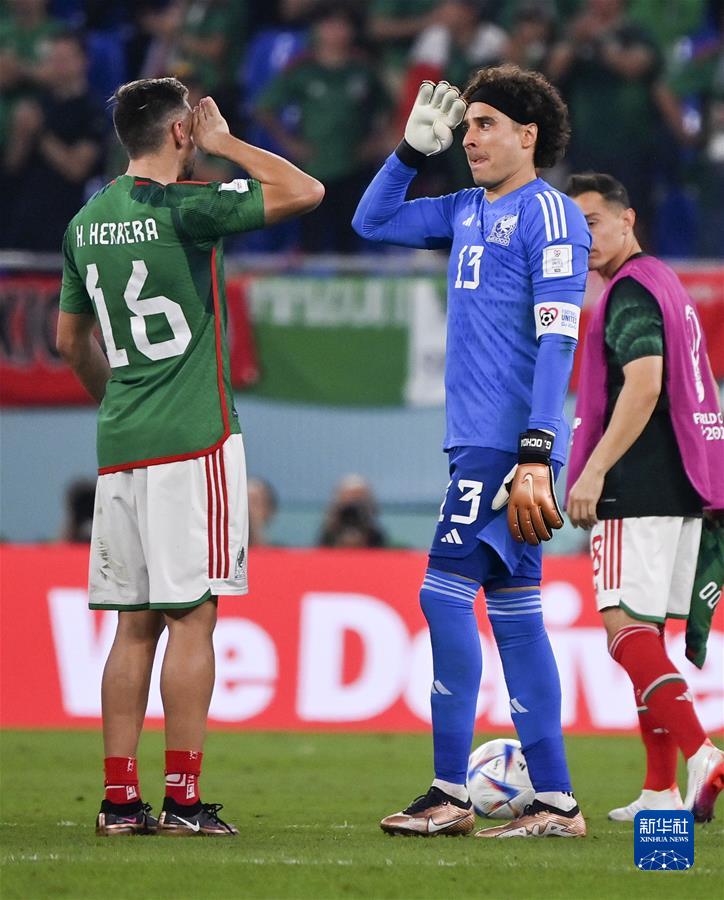 (卡塔爾世界杯)足球——C組:墨西哥戰平波蘭