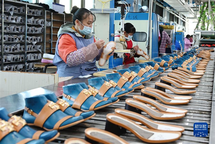 #（社會(huì )）（13）堅守崗位迎新年