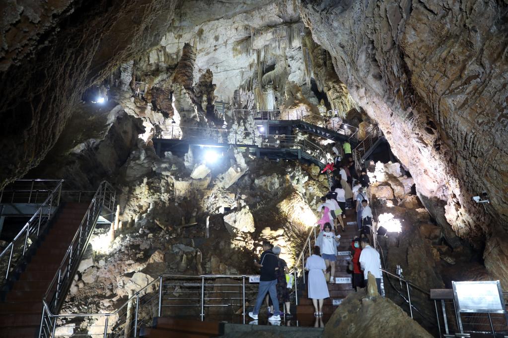 河北興?。喝芏雌嬗^(guān)