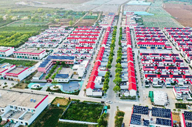 河南淅川:移民新村別樣美