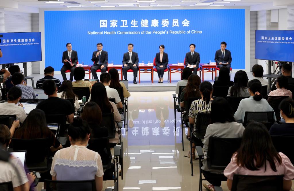 國家衛生健康委就2022年“最美醫生”舉行中外記者見(jiàn)面會(huì )