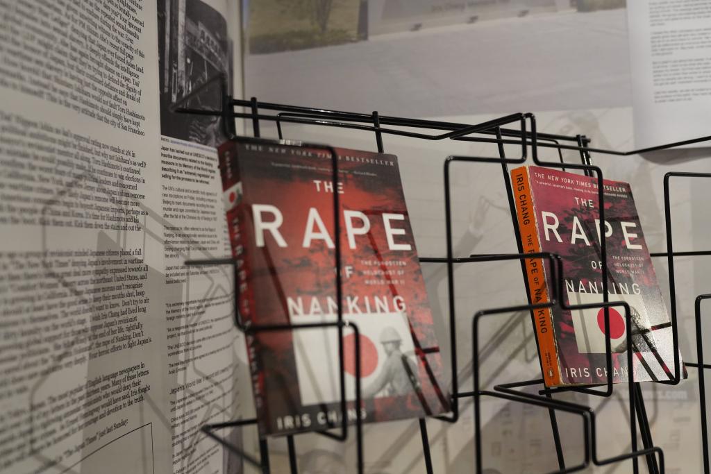 美國舊金山海外抗日戰爭紀念館開(kāi)設閱覽室紀念華裔作家張純如