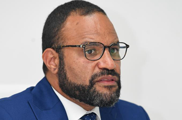 安哥拉期待與中國加強合作促進(jìn)經(jīng)濟多元化——訪(fǎng)安哥拉經(jīng)濟部長(cháng)馬里奧·若昂