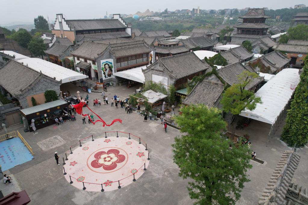 新華全媒+丨陜西白鹿原:農文旅融合帶動(dòng)鄉村游