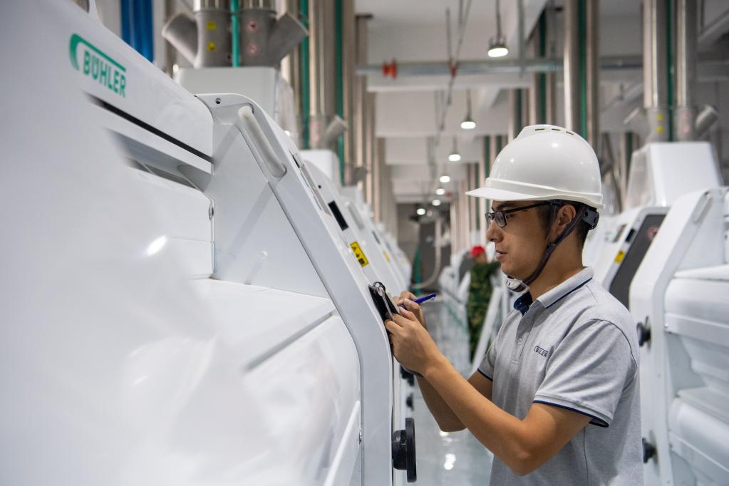 新華全媒+丨重慶:年加工100萬(wàn)噸小麥項目投產(chǎn)