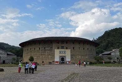 非遺與光影:土樓中的鄉村振興新活力