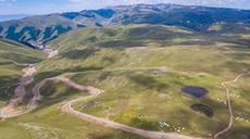 新華全媒+|新疆十年新增公路6.22萬(wàn)公里