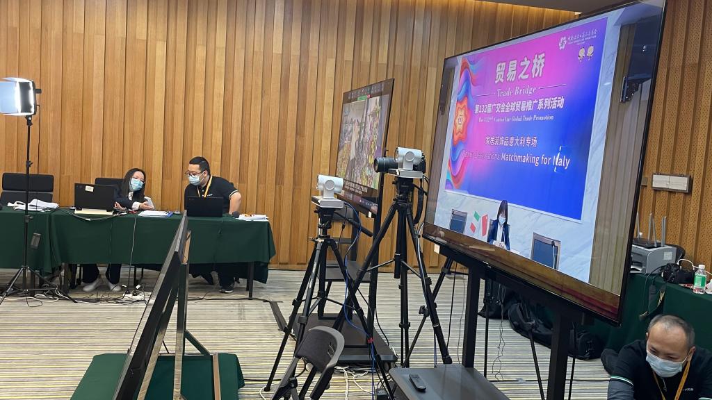 新華全媒+丨廣交會(huì )：精準服務(wù)暢通“貿易之橋”