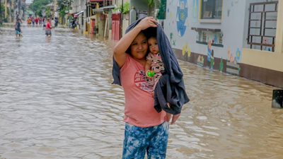 菲律賓:熱帶風(fēng)暴“尼格”導致城市內澇