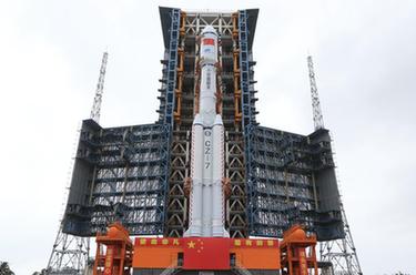 天舟五號貨運飛船將于近日擇機發(fā)射 船箭組合體轉運至發(fā)射區