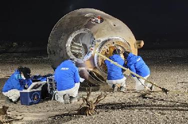 海報丨著(zhù)陸