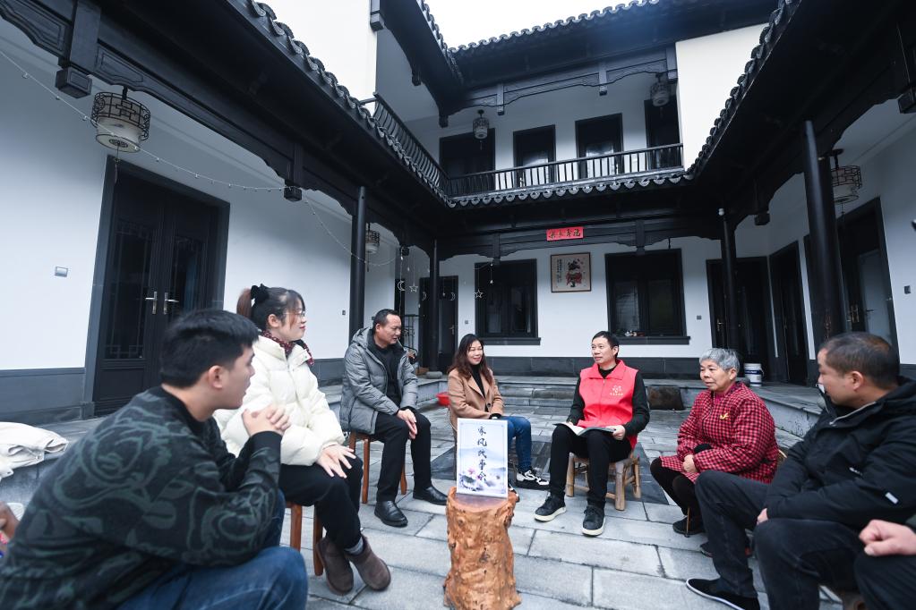 杭州臨安：廉潔家風(fēng)故事會(huì ) 助力鄉村文明新風(fēng)尚