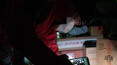 新華全媒+丨京外支援、夜間派送，疏通北京快遞堵點(diǎn)