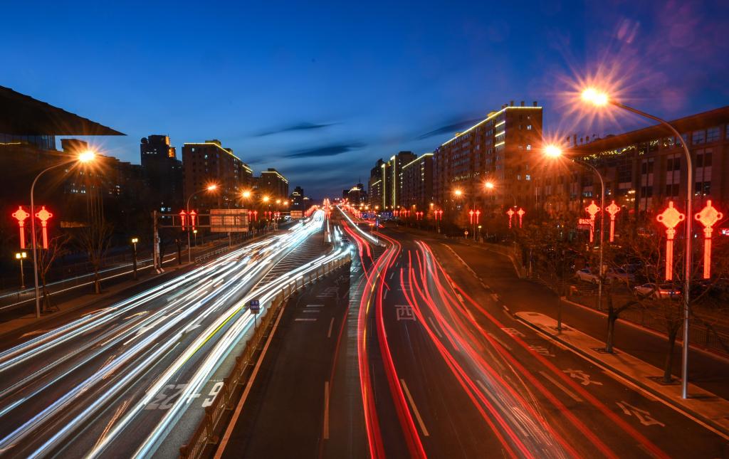 北京:張燈結彩迎春節