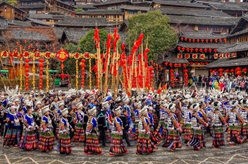 貴州雷山:山村熱鬧迎新春