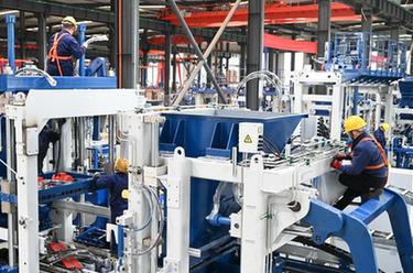 福建:外貿企業(yè)“出海”拓市場(chǎng) “中國制造”優(yōu)勢依舊