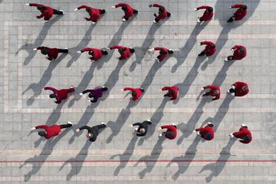 “武林高手”同獻藝 傳統武術(shù)慶新春