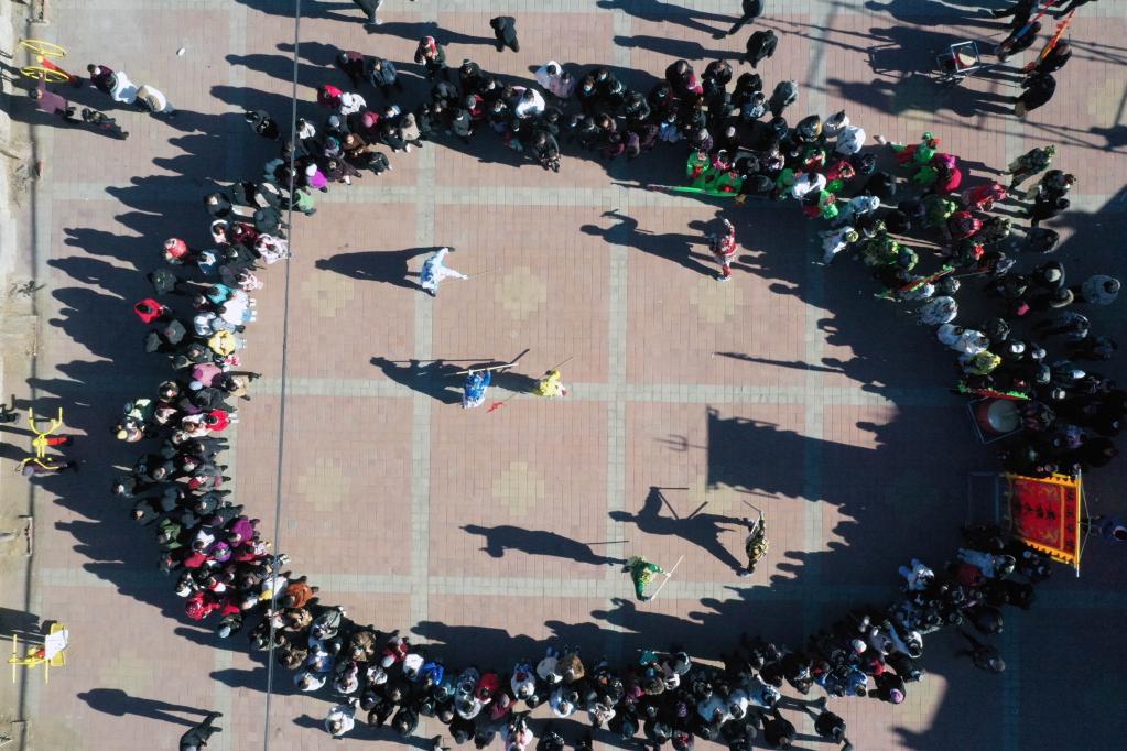 河北豐寧:非遺“黃旗武會(huì )”迎元宵