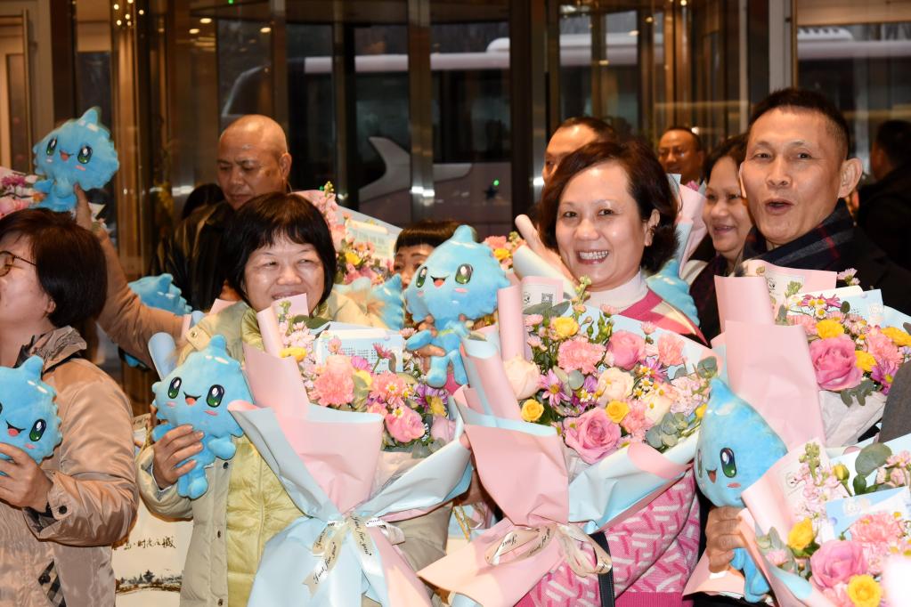 內地與港澳人員往來(lái)全面恢復后山東迎來(lái)首個(gè)香港旅游團