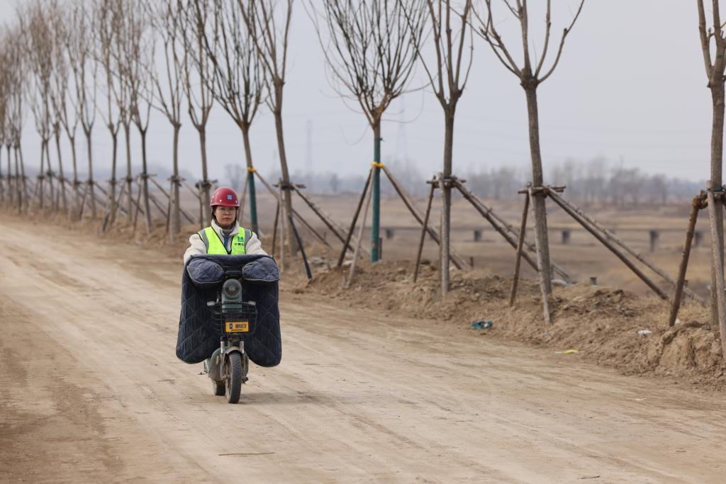 勞動(dòng)創(chuàng )造幸福 | 建設雄安的“00后”女孩