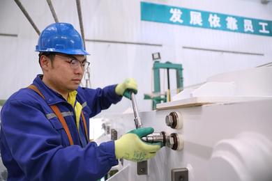 強信心·開(kāi)新局丨不負好春光 生產(chǎn)建設忙