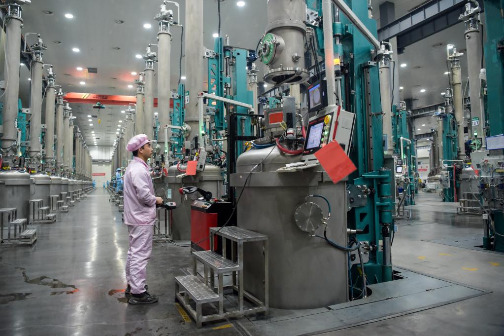 內蒙古烏海:推進(jìn)硅產(chǎn)業(yè)發(fā)展