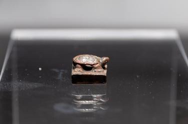 新華全媒+丨138件(組)精美展品在上海亮相 馬王堆文物展重現西漢生活畫(huà)卷