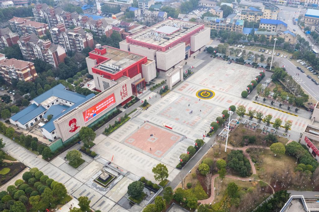 雷鋒紀念館宣講員張璐琪:兩代人的雷鋒精神傳承