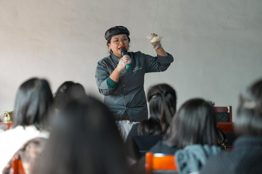 金叵羅“長(cháng)”出小米酥