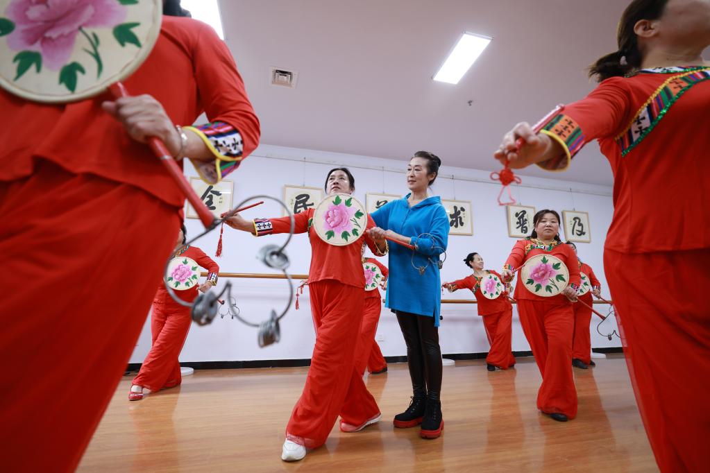 河北內丘:公共文化服務(wù)惠民生