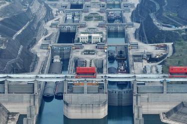 三峽樞紐一季度航運通過(guò)量創(chuàng )歷史新高