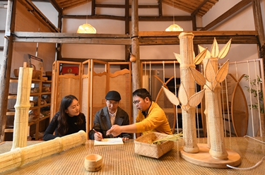 古村里的青年創(chuàng )客