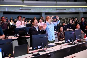 新華全媒+｜403秒！中國“人造太陽(yáng)”獲重大突破