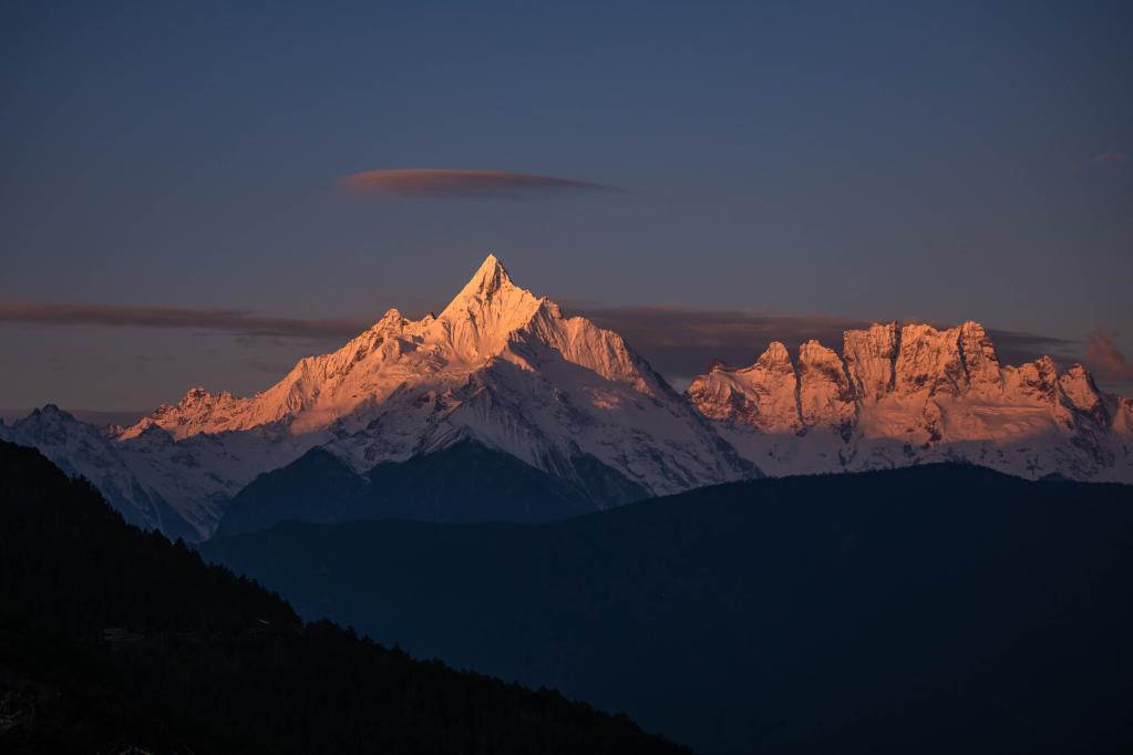 新時(shí)代新征程新偉業(yè)·全國兩會(huì )精神看落實(shí)丨云南：打造更具魅力、更有溫度的“詩(shī)和遠方”