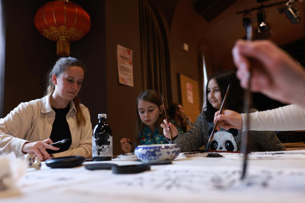 國際社會(huì )舉辦活動(dòng)慶祝聯(lián)合國中文日