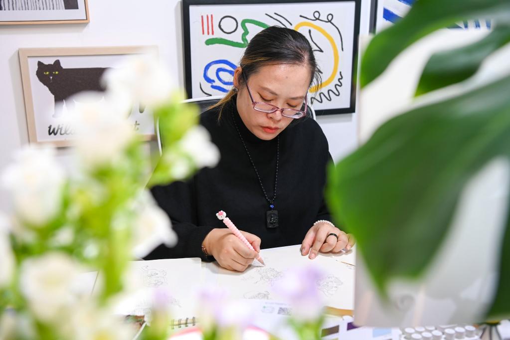 螢火·青春丨非遺元素“破圈”新“國潮”——一個(gè)青年創(chuàng  )業(yè)團隊的探索與突破