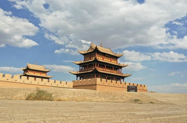 飛閱河西走廊“長(cháng)城露天博物館”