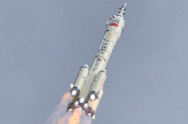 神舟十六號載人飛船發(fā)射取得圓滿(mǎn)成功 中國空間站全面建成后首次載人飛行任務(wù)開(kāi)啟