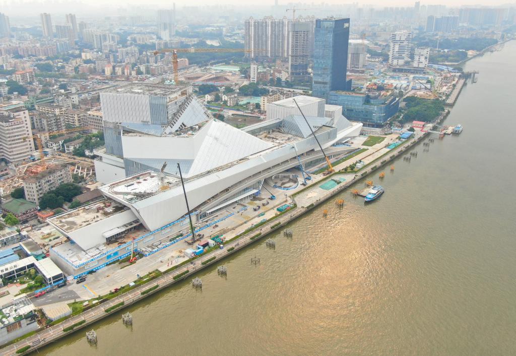 白鵝潭大灣區藝術(shù)中心建設正酣